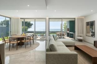 Premium villa on the seafront in Madalena|BayShore Villa in Madeira District