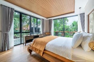 Amertava Gia Villa in Canggu Luxury Tropical  Vacation rental in North Kuta