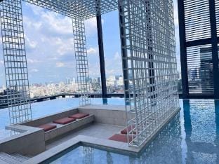 Thanon Phaya Apartment in Bangkok