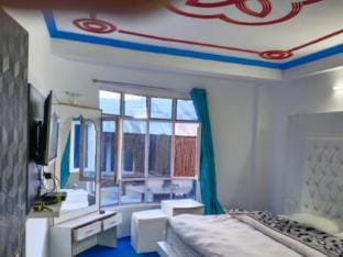 Neelpritam Homestay Manali Himachal Pradesh Vacation rental in Manali