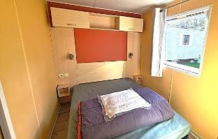 M.Home ACCES P006 2chbr/5pers Luxury tent in Pays de la Loire