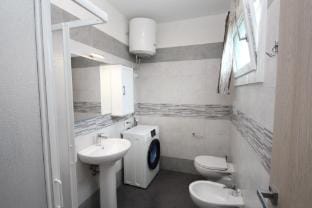 Rosolina apartment with parking Apartment in Rosolina Mare
