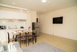Gloriana Apartments (Unit A) in Dumaguete Vacation rental in Dumaguete