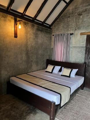 Aji fruit farm lake view cottage Vacation rental in Uva Province, Sri Lanka