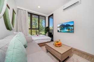Laguna Skypark Golfing View room with 2 beds Apartment in Choeng Thale