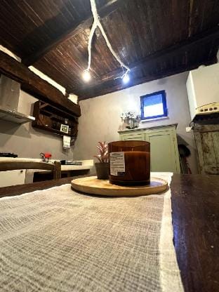 tiny house in the heart of the medieval village. Apartment in Umbria
