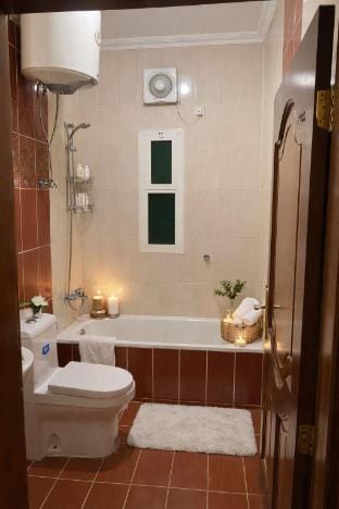 Deluxe Apartment 2 along the Prophet's Mosque Road Vacation rental in Medina