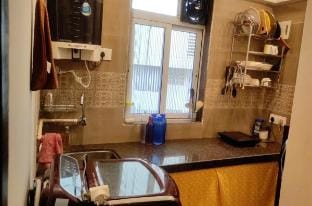 Cozy Apartment In Prime Location Of Andheri West Vacation rental in Mumbai