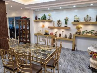 Casa Benecio | Modern Luxury Staycation Home Vacation rental in Tagaytay