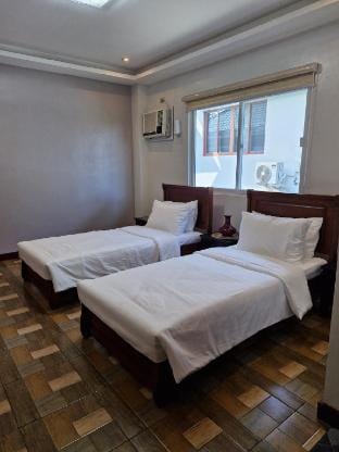 Casa Benecio | Modern Luxury Staycation Home Vacation rental in Tagaytay