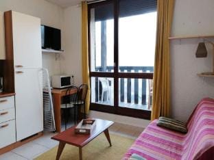 Studio for 4 People Apartment in Uvernet-Fours
