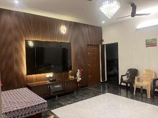 A/C 3BHK Full House Kitchen strong Wi-Fi @Pollachi Vacation rental in Tamil Nadu