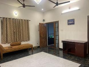 A/C 3BHK Full House Kitchen strong Wi-Fi @Pollachi Vacation rental in Tamil Nadu