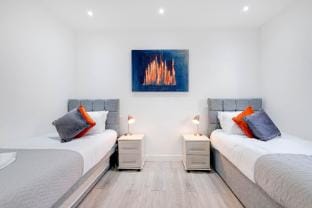 Luxurious 1 Bed Serviced Apt. 03 with Wi-Fi Apartment in Corby