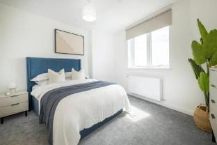 Modern 2Bed | Near Heathrow | Ideal for Work Stays Vacation rental in Staines-upon-Thames