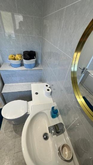 Entire home Peaceful stay near Citycentre Vacation rental in Newcastle-under-Lyme