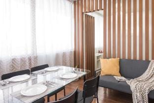 Workcation ready w/ wifi, breakfast, and heating - Gumamela Apartment in Davao City