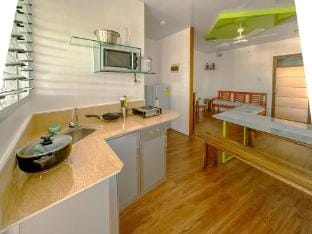 Cozy 2BR Apartment w/ Internet - Mariam Homestay Vacation rental in Davao City