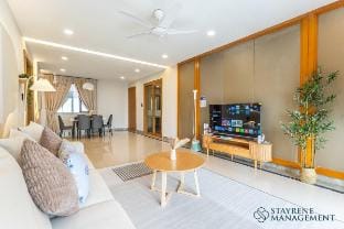 25 Sea View R&F Princess Cove JB•4BR/7Pax/Bathtub Vacation rental in Johor Bahru