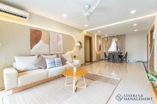 25 Sea View R&F Princess Cove JB•4BR/7Pax/Bathtub Vacation rental in Johor Bahru