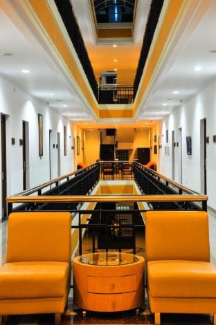 ALQUEBY HOTEL  Bed and Breakfast in Bandung