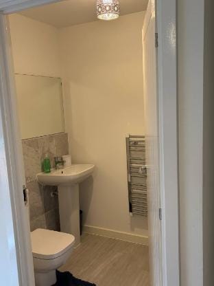 Pristine  Cozy 3 bed 2 bath apartment in a great location Apartment in Coventry