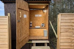 The Cabin at Woodland Forge Vacation rental in North Warwickshire District