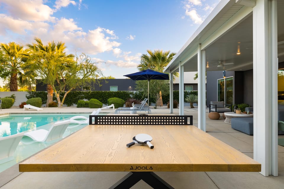4000 sq ft of modern design with vaulted ceilings &amp; open-concept living complete with outdoor amenities!