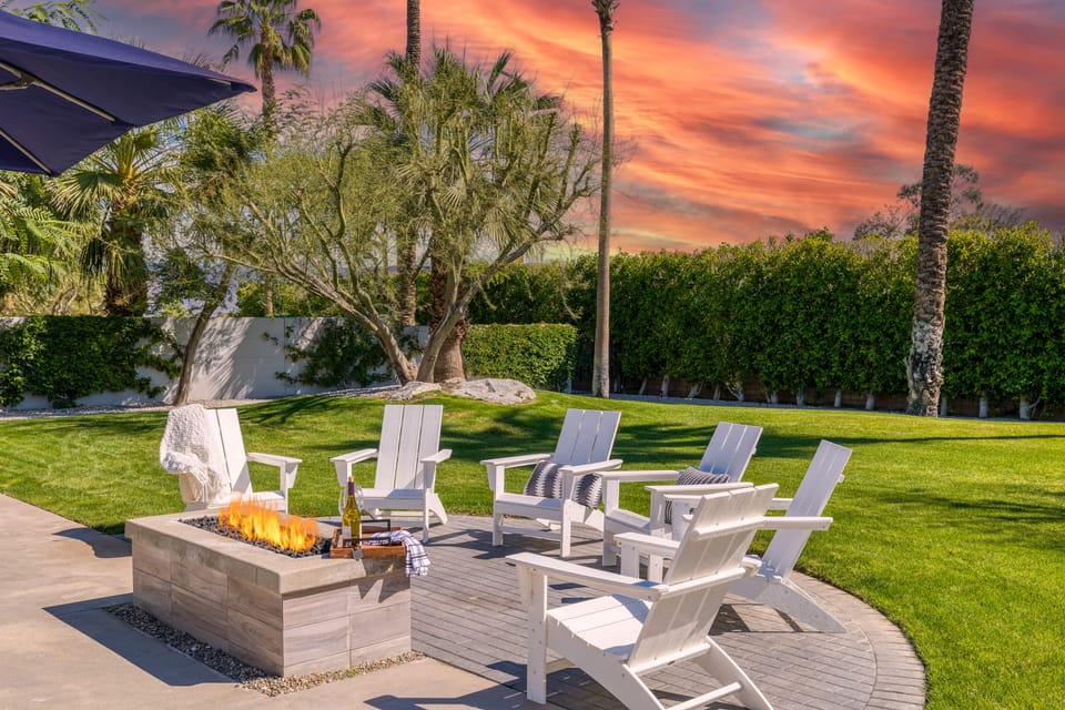 Coachella Valley oasis.