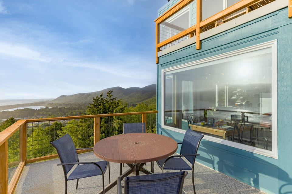 Dine with ocean as backdrop.
