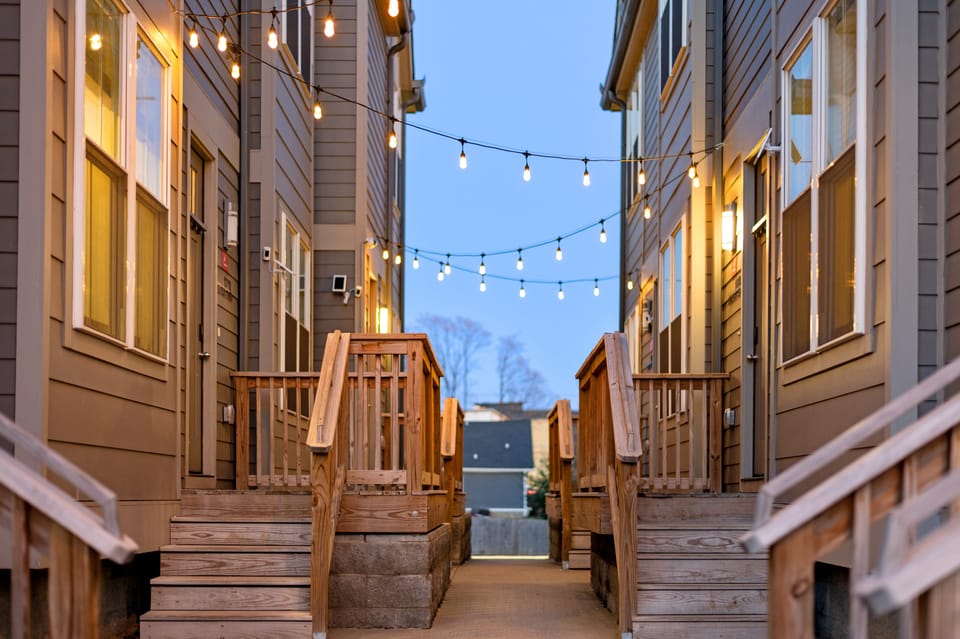 Your home-base in the iconic city of Nashville.