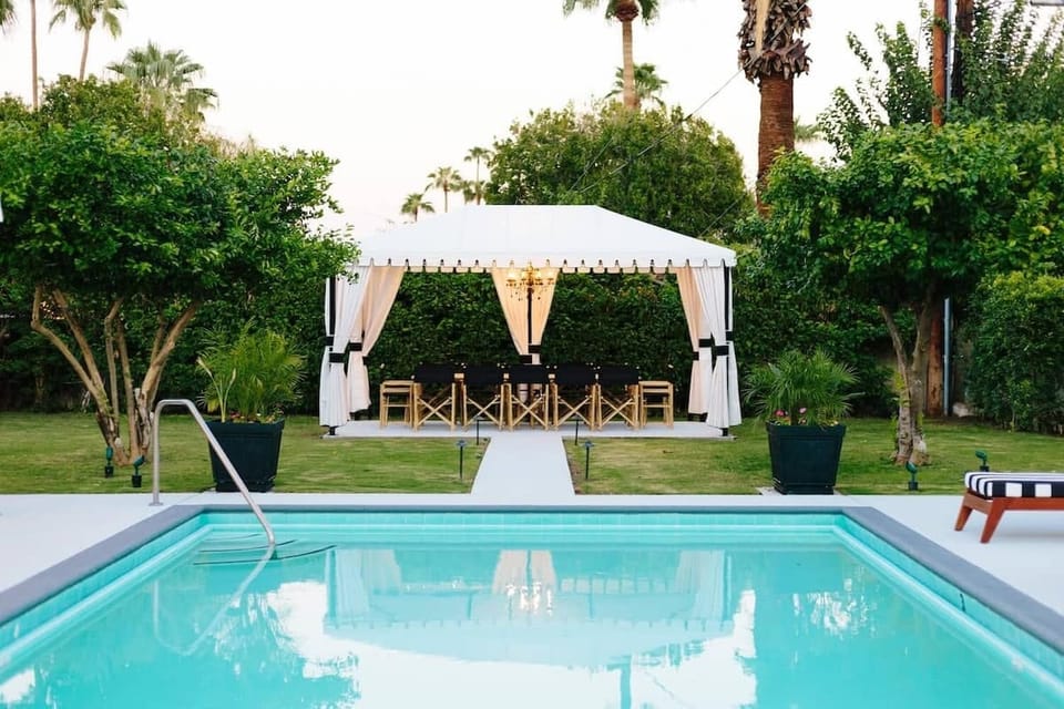 Show off your swan dive.