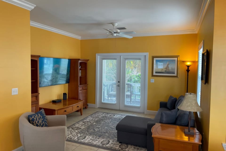 Living area.
