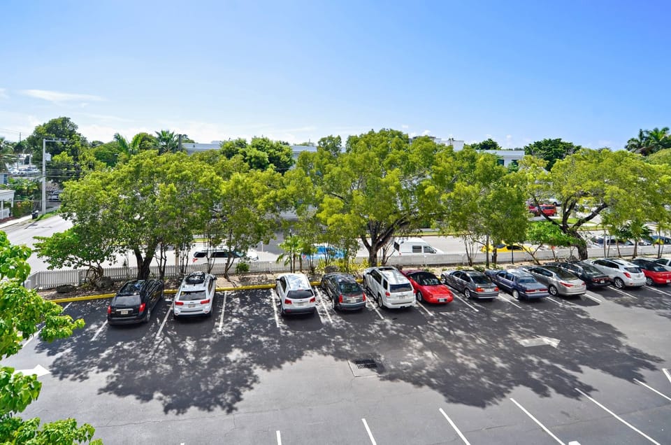 Duval Breeze parking.