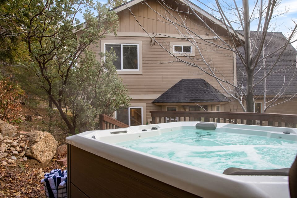 Hot tub.