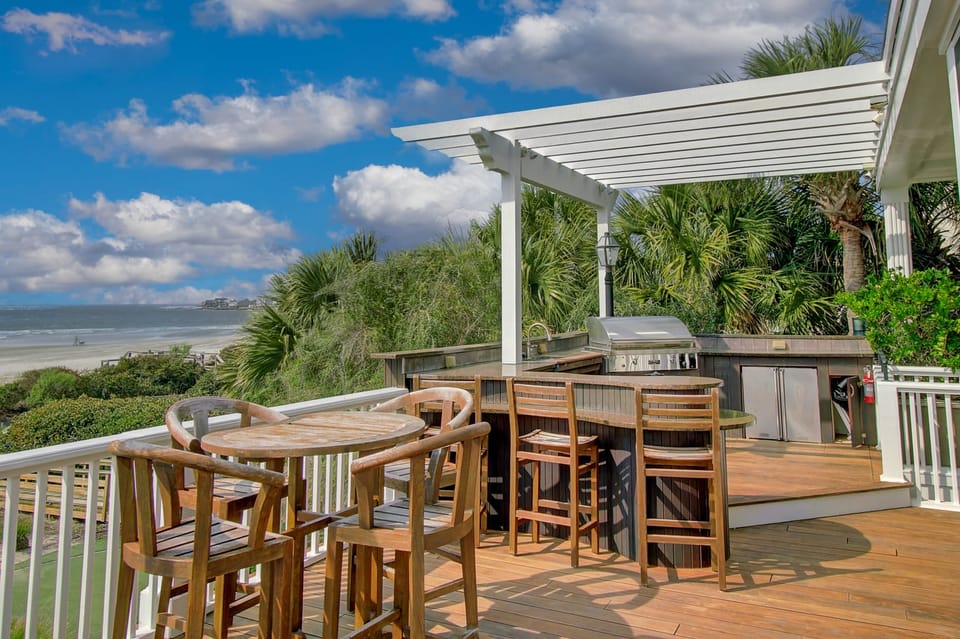 Stunning panoramic views from the upper deck.