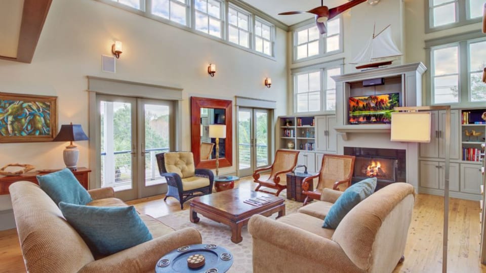 Beautifully appointed living area.