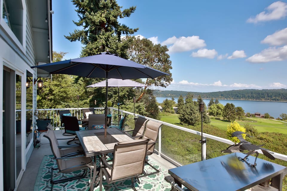 Savor outdoor dining on the patio