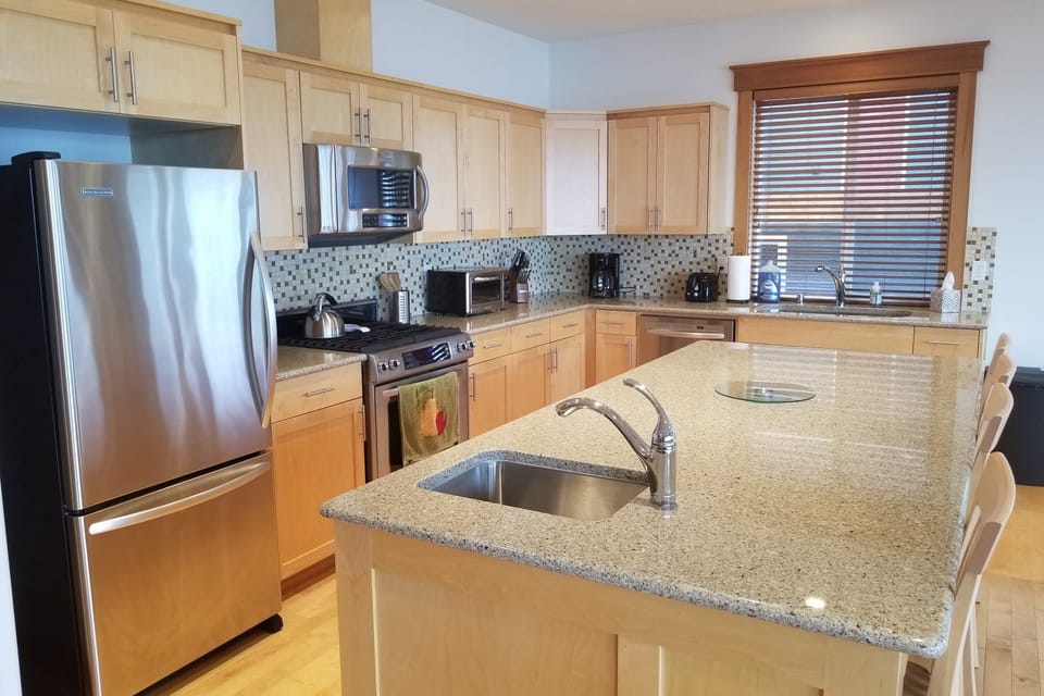 A kitchen that's as functional as it is stylish.