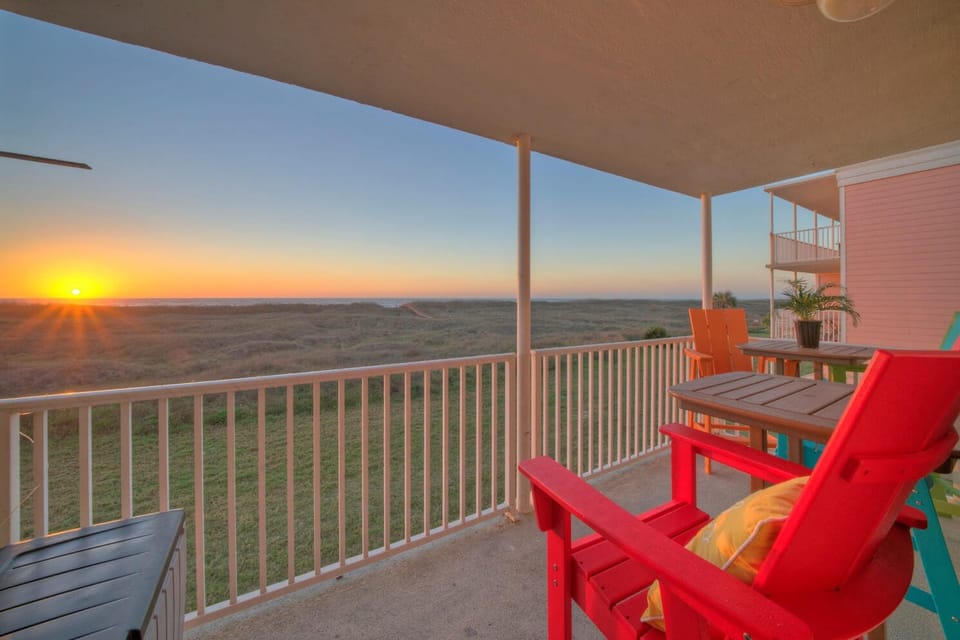 Welcome to Beach Please!