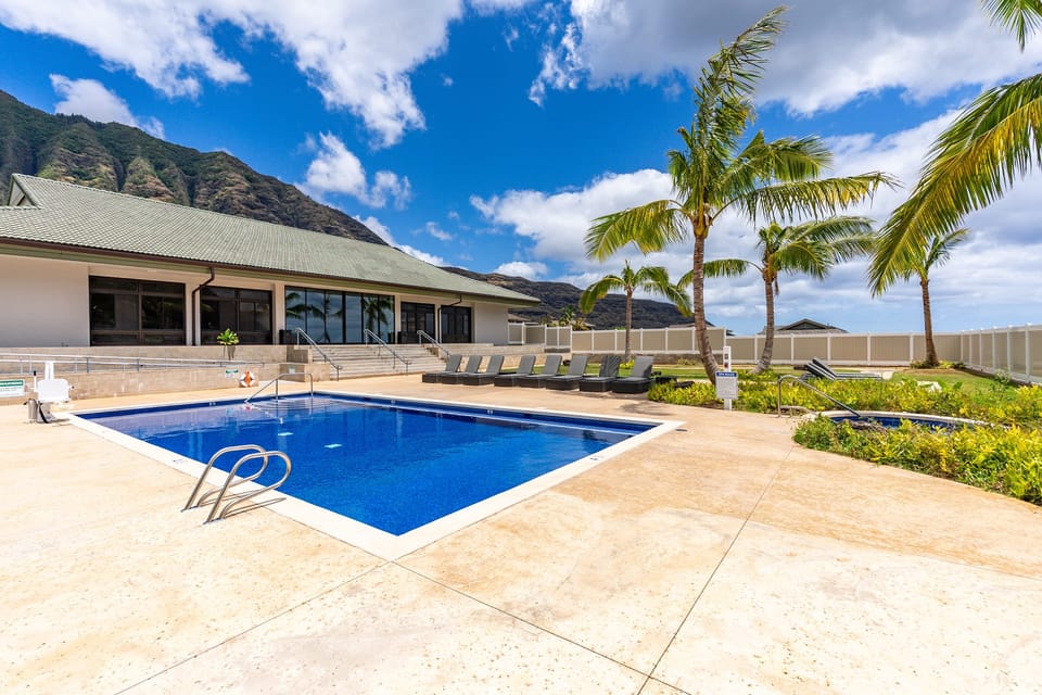 Communal pool area.