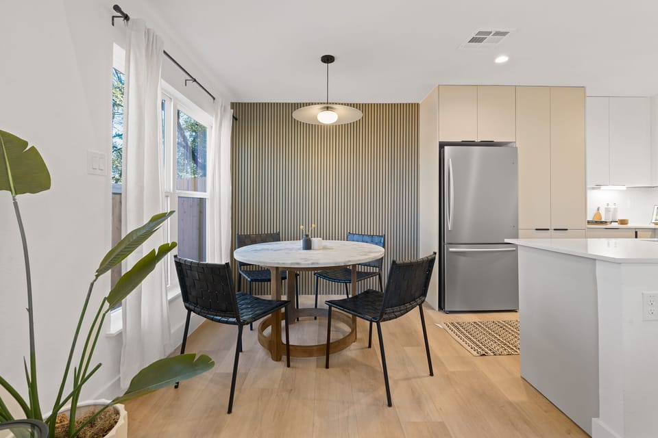 Dining area has seating for 4.