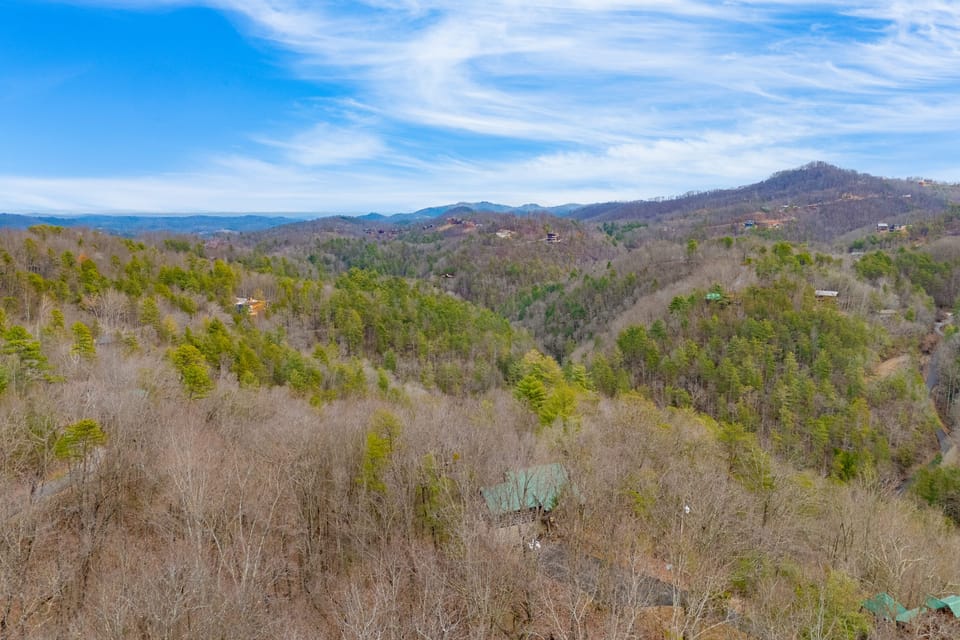 The Smoky Mountains are calling.