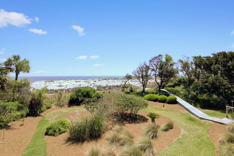 So Close to the Beach!