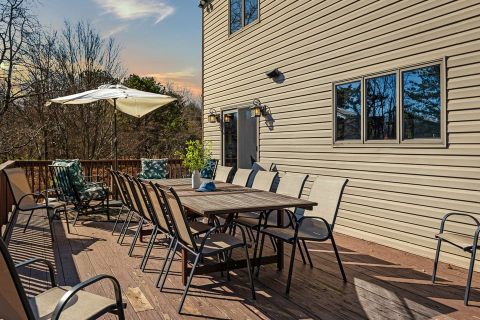 Beautiful outdoor dining area.