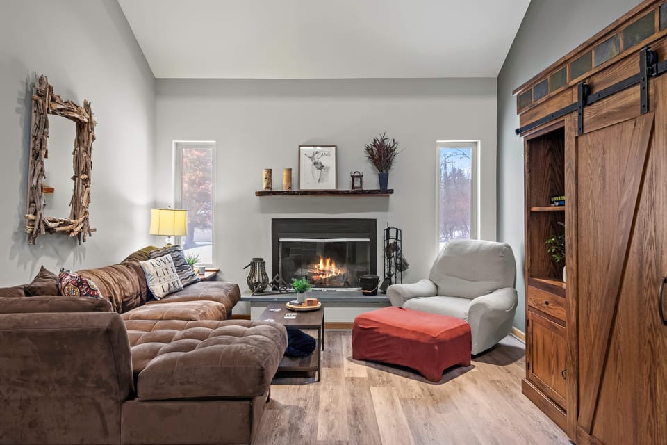 Welcome to Mountain Hideout!