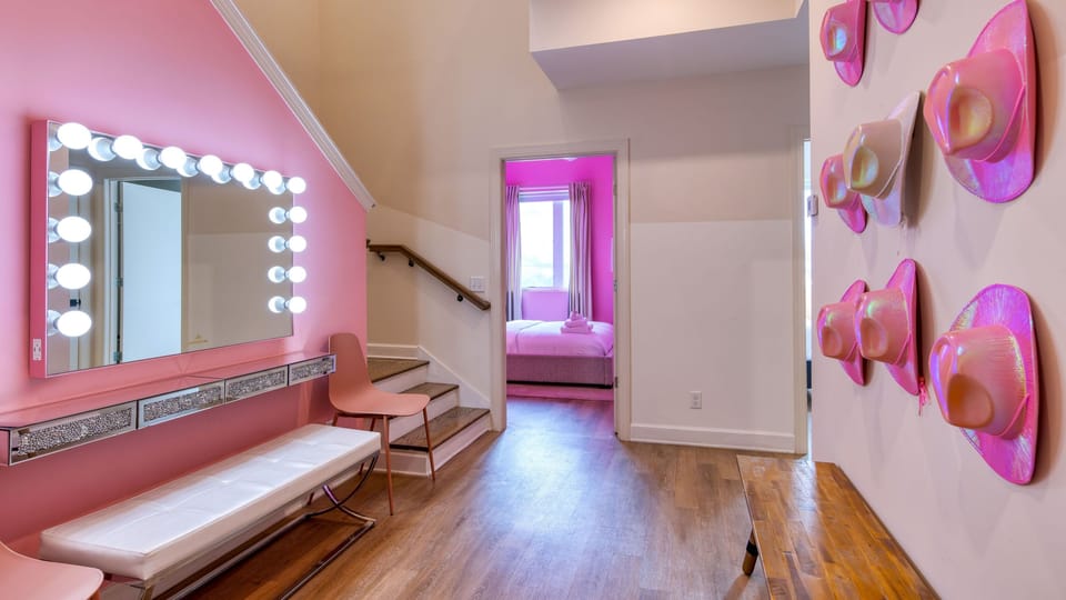 Star-worthy vanity for getting ready for it.