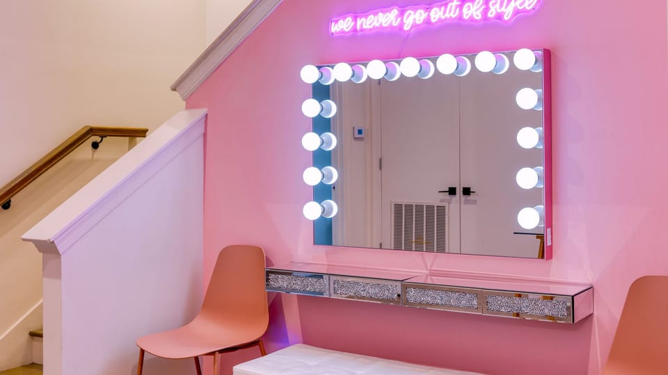 Dedicated glam station.