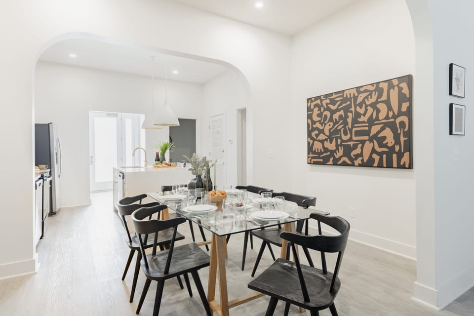 Dining area located next to the kitchen.