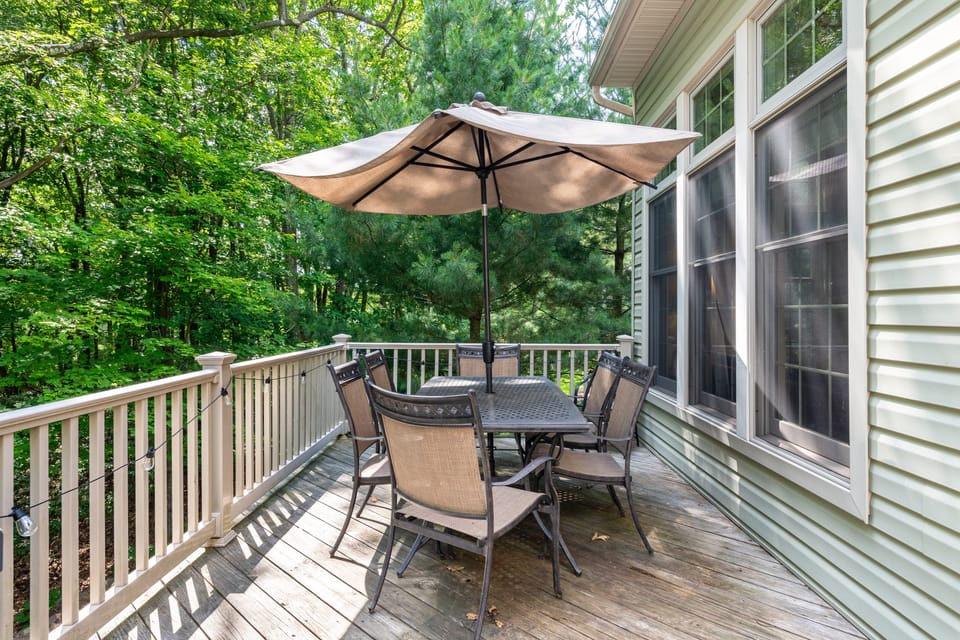Outdoor dining is perfect for six. Enjoy al fresco vibes!